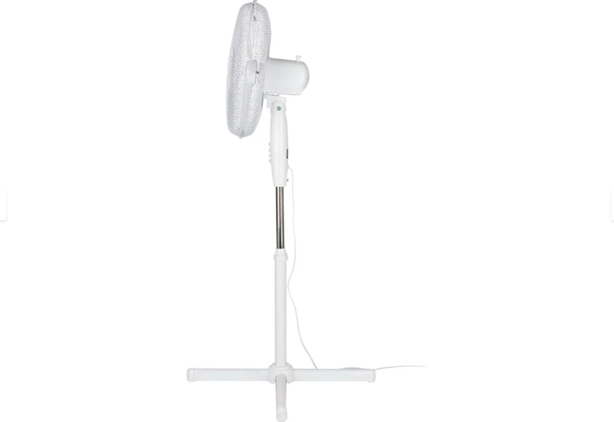 SILVERCREST® Staande ventilator, incl. afstandsbediening Vermogen: 60 W Snelheidsstanden: 3 Diameter: ca. 39 cm